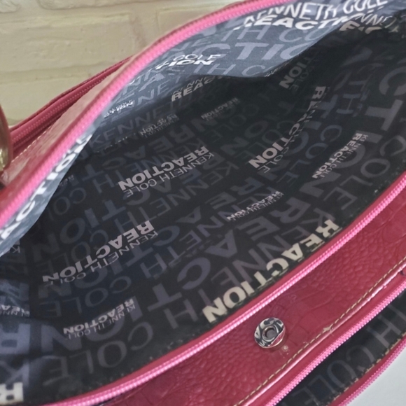 Kenneth Cole Reaction Purse Pink Croc Tote Barbie Bag - Picture 11 of 15